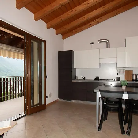 Panorama & Pisicna Endine Apartment *