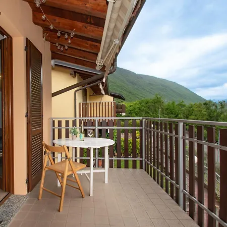 Panorama & Pisicna Endine Apartment Ranzanico